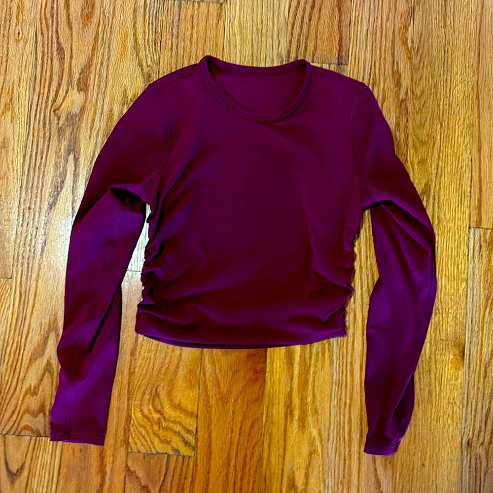Lululemon All It Takes Long Sleeve, size 6